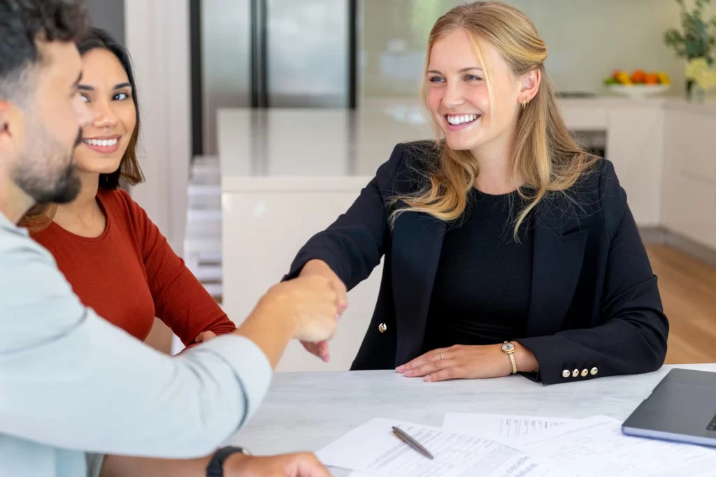 SEO Marketing to Build relationships